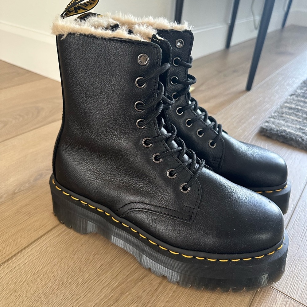 DOC MARTEN Jadon Black Leather Faux Fur Lined Platform Boot - Picture 11 of 14
